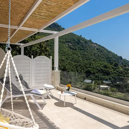 Ξενοδοχείο με διαμερίσματα L'acquolella